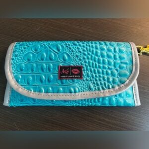 Makeup Junkie Bags Turquoise Croc-Embossed Sunglasses Case